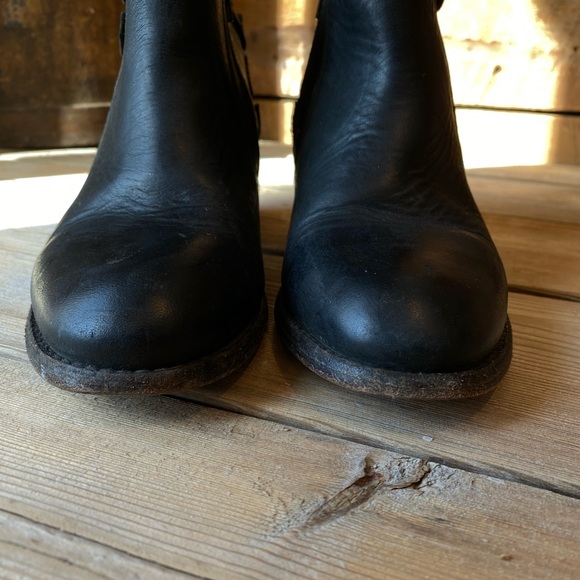 H by Hudson | Multi Strap Encke Leather Ankle Booties - Picture 9 of 13